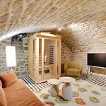 La Petite Maison Du Marais Avec Sauna